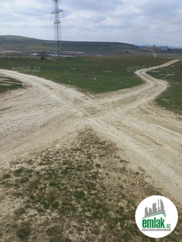 Satılır torpaq sahəsi 12 m²