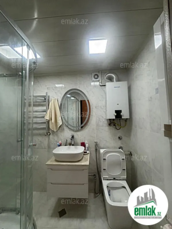 Satılır 3 otaqlı köhnə tikili 65 m²