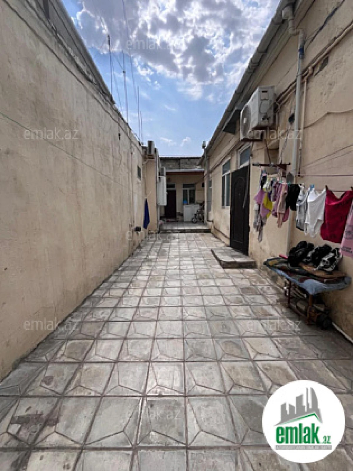Satılır 2 otaqlı həyət evi 134 m²