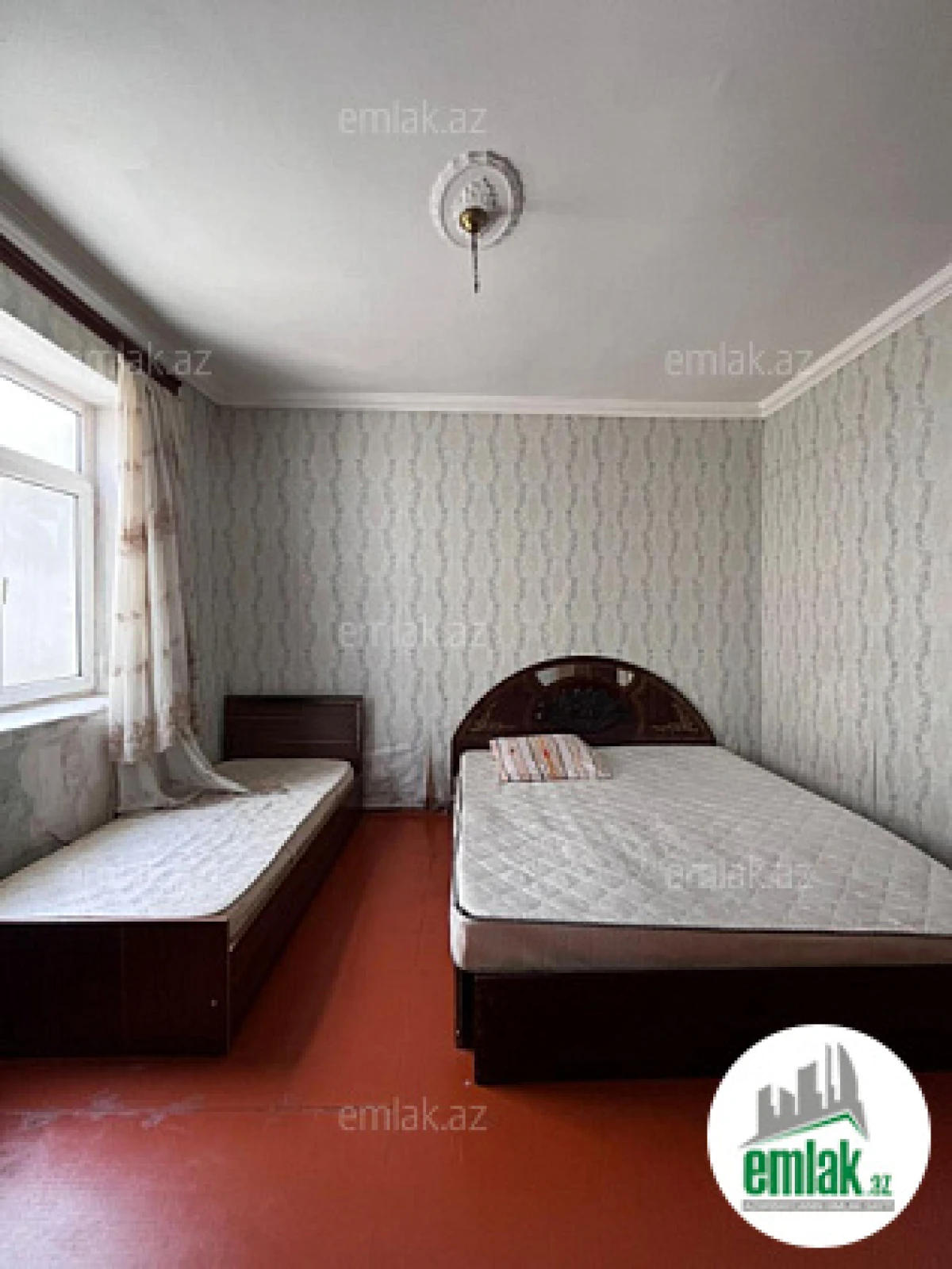 Satılır 2 otaqlı həyət evi 134 m²