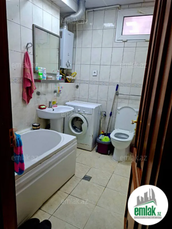 Satılır 3 otaqlı köhnə tikili 80 m²