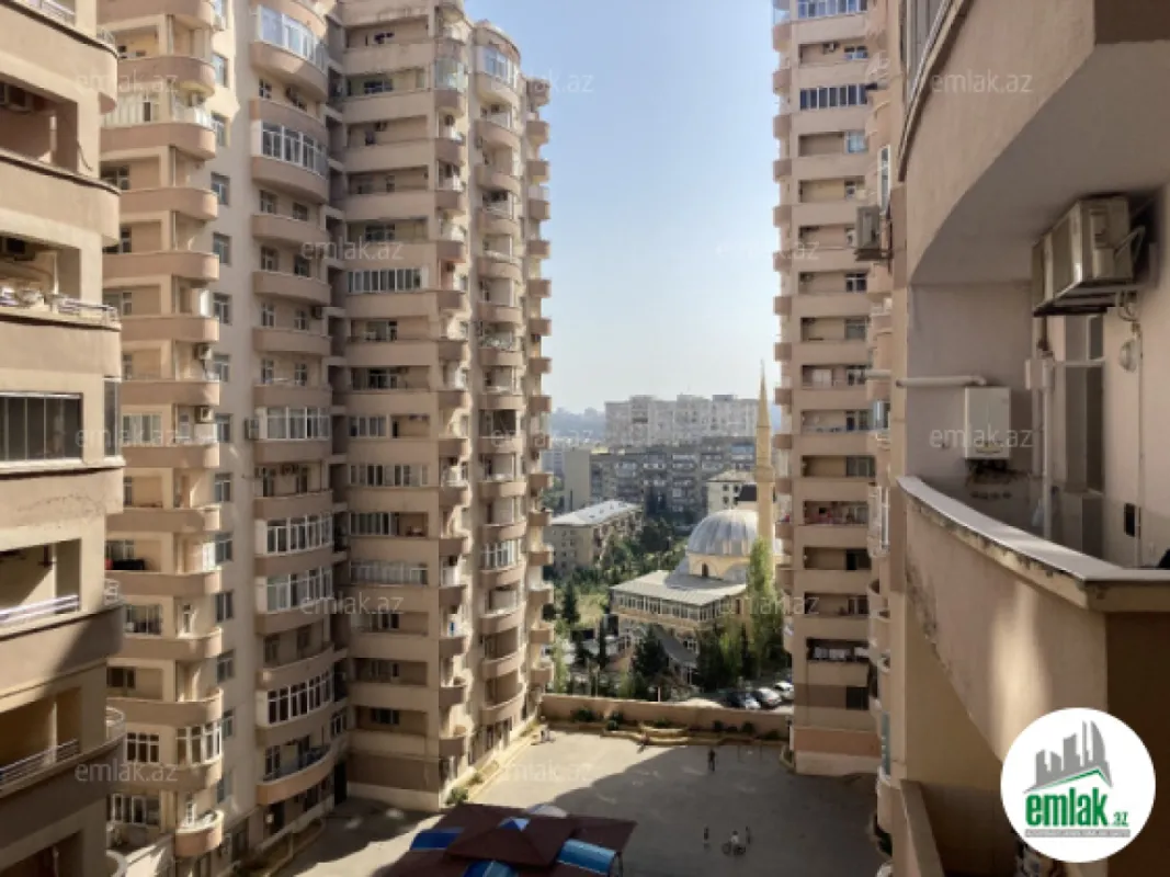 Satılır 3 otaqlı yeni tikili 150 m²