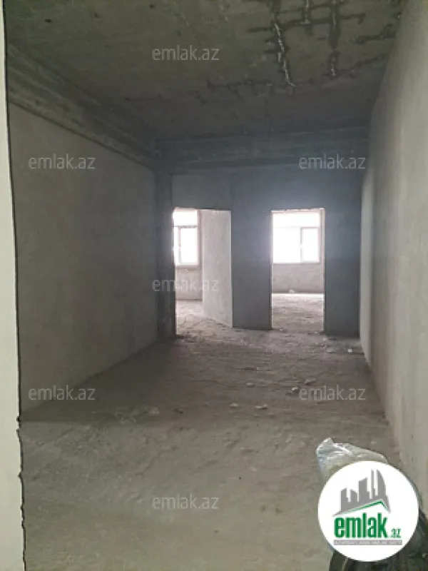 Satılır 3 otaqlı yeni tikili 150 m²