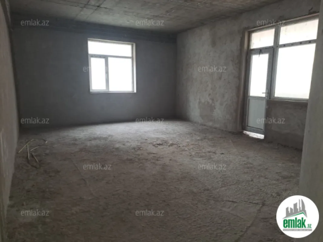 Satılır 3 otaqlı yeni tikili 150 m²