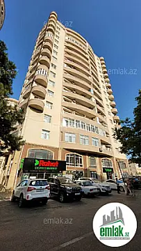 Satılır 3 otaqlı yeni tikili 150 m²