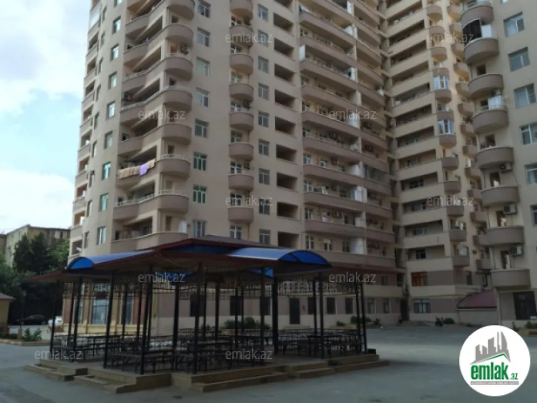 Satılır 3 otaqlı yeni tikili 150 m²