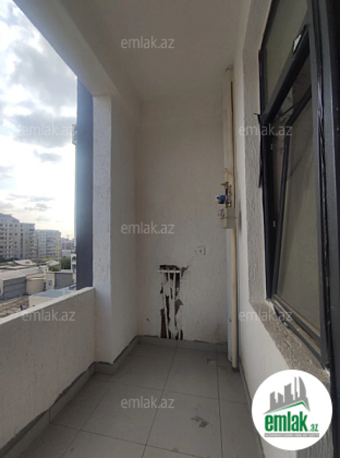 Satılır 2 otaqlı yeni tikili 100 m²