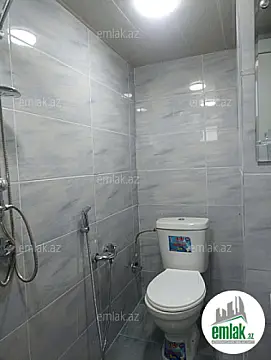 Satılır 2 otaqlı köhnə tikili 60 m²