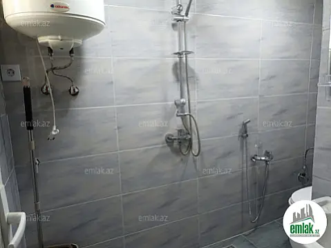 Satılır 2 otaqlı köhnə tikili 60 m²