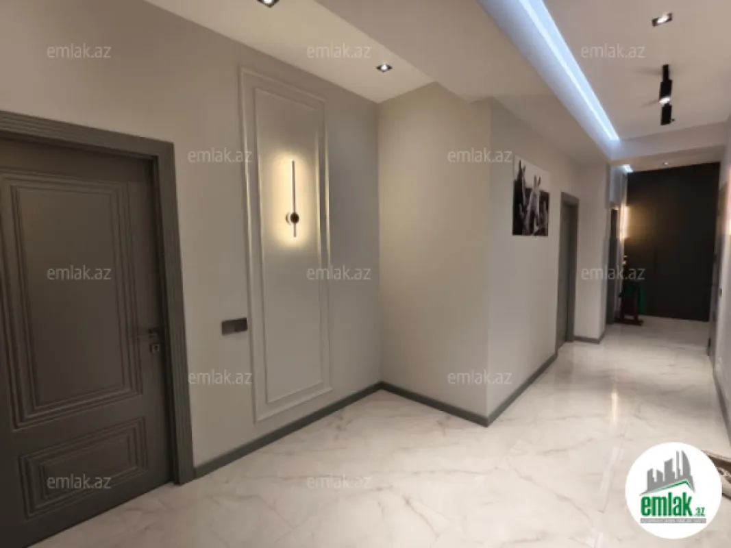 Satılır 3 otaqlı yeni tikili 158 m²