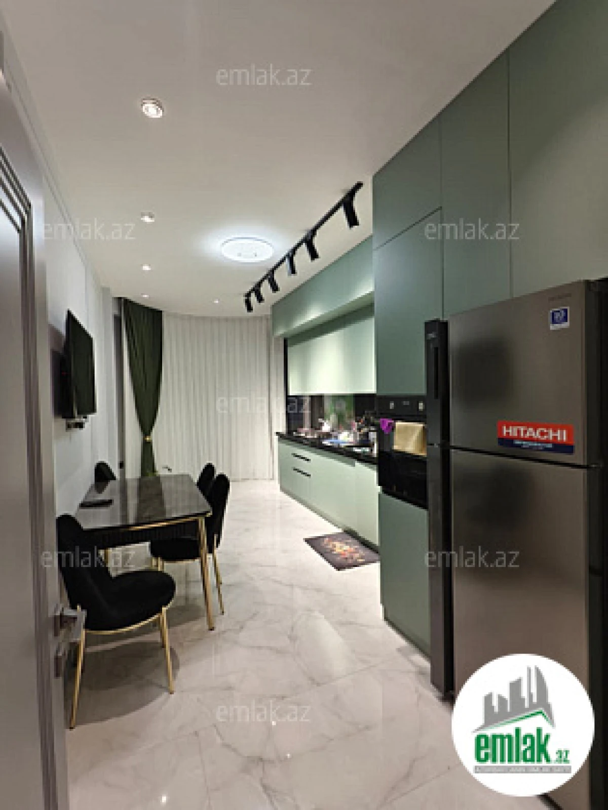 Satılır 3 otaqlı yeni tikili 158 m²