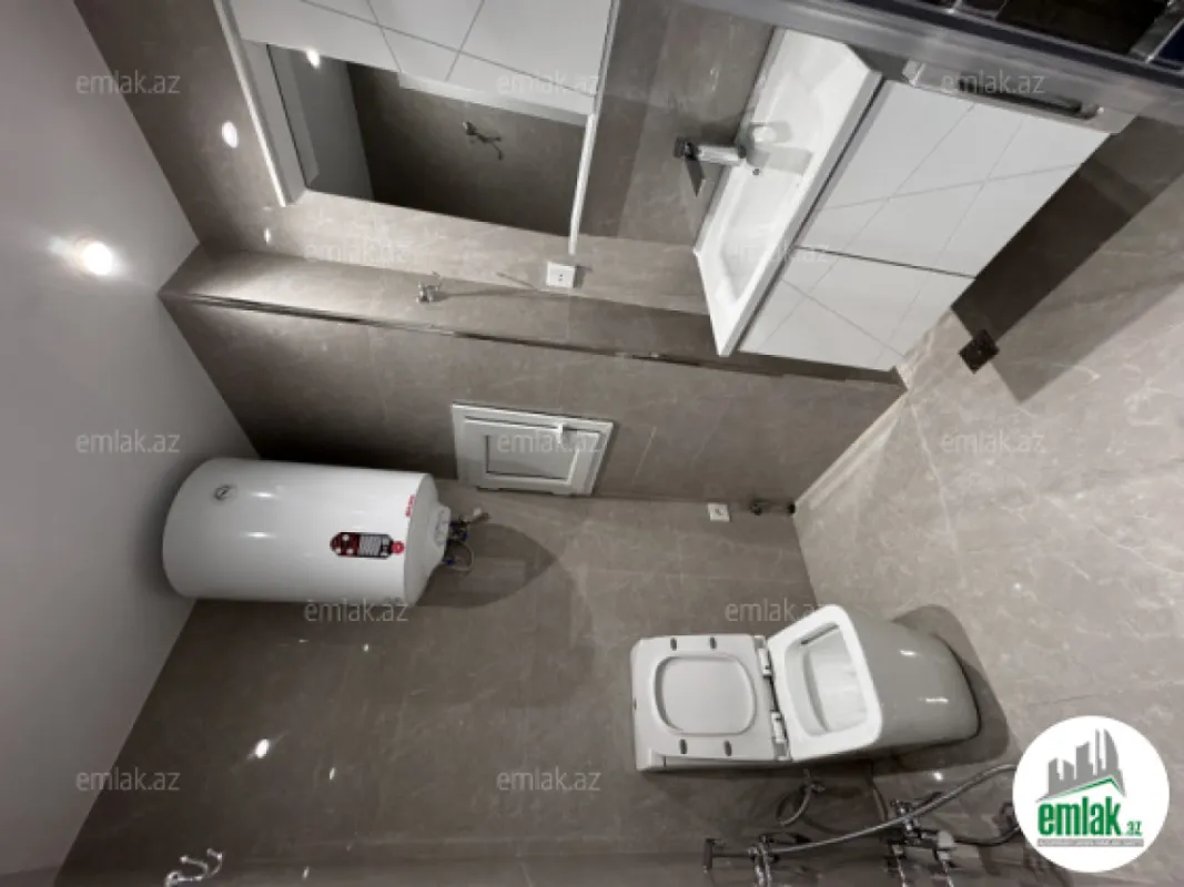 Satılır 3 otaqlı köhnə tikili 60 m²