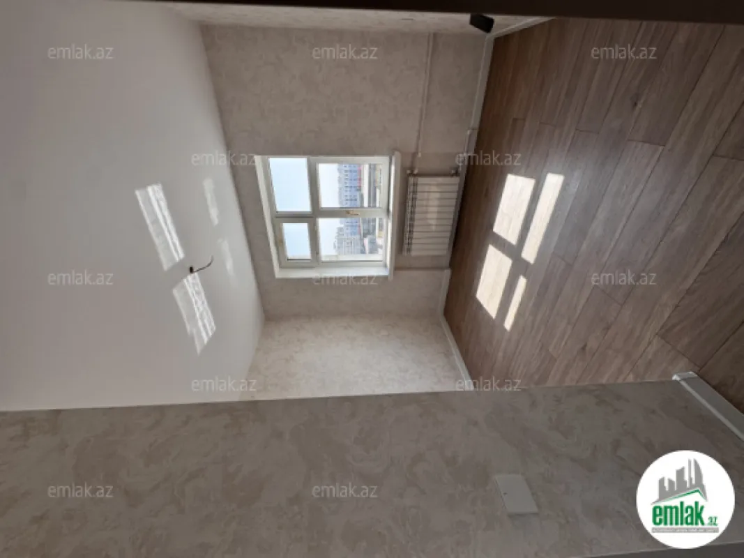 Satılır 3 otaqlı köhnə tikili 60 m²
