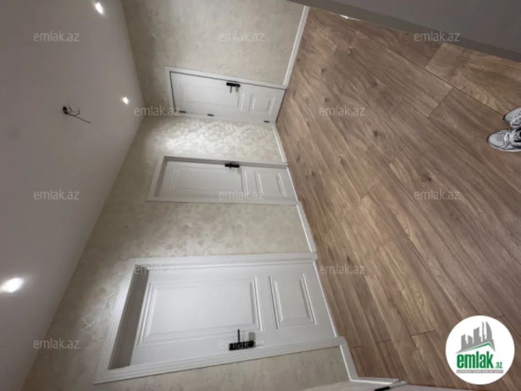 Satılır 3 otaqlı köhnə tikili 60 m²