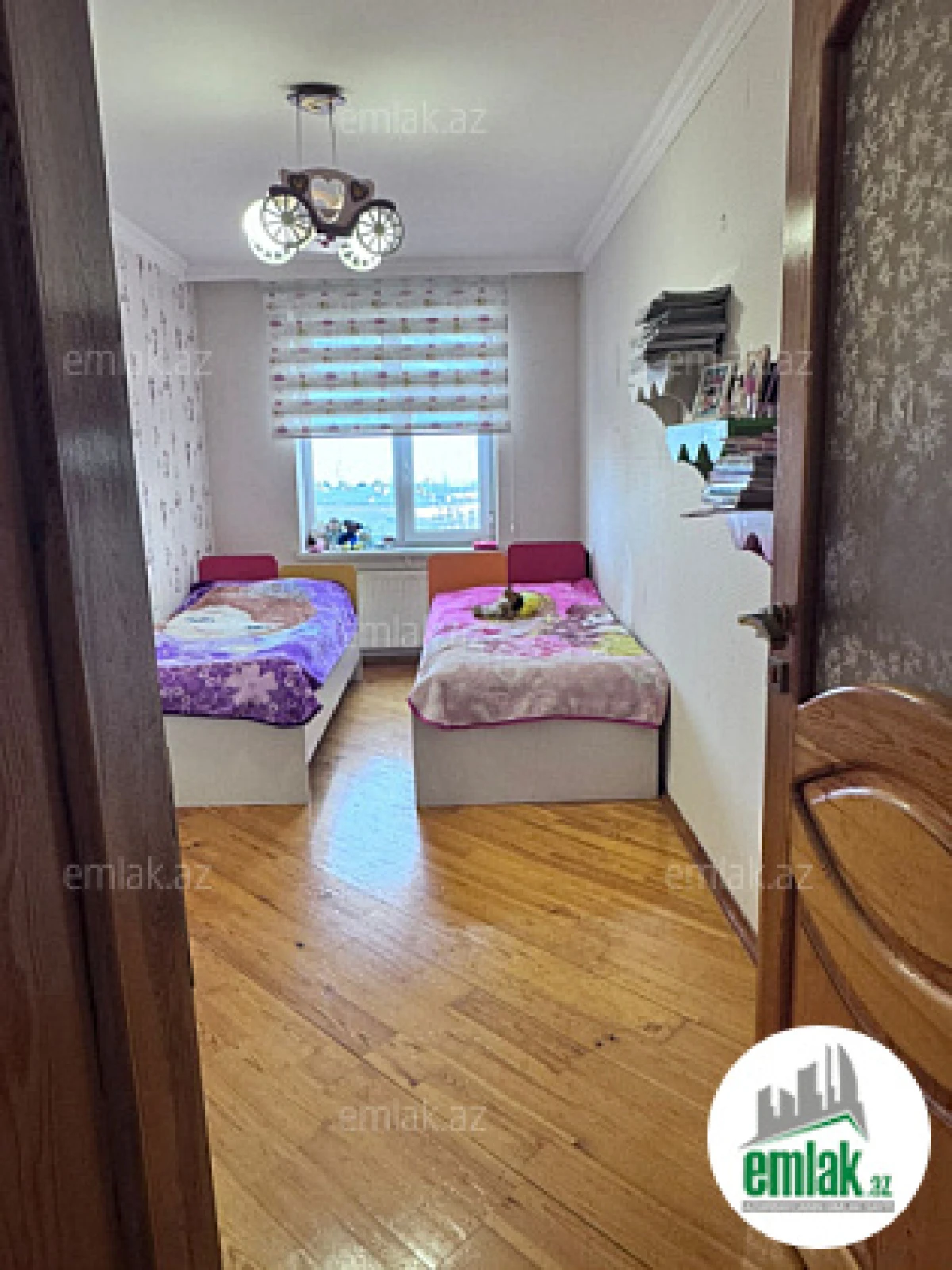 Satılır 3 otaqlı köhnə tikili 60 m²