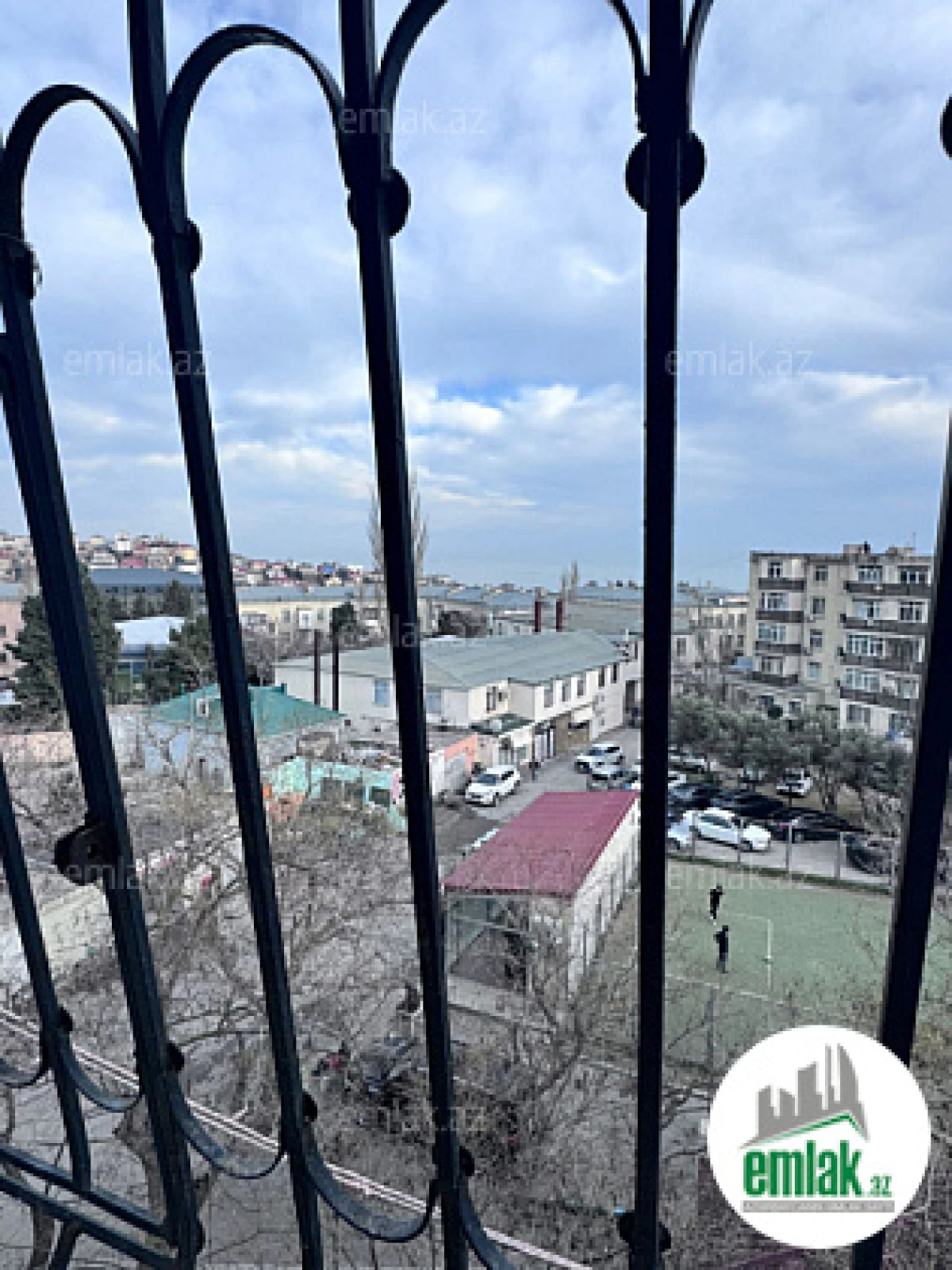 Satılır 3 otaqlı köhnə tikili 60 m²