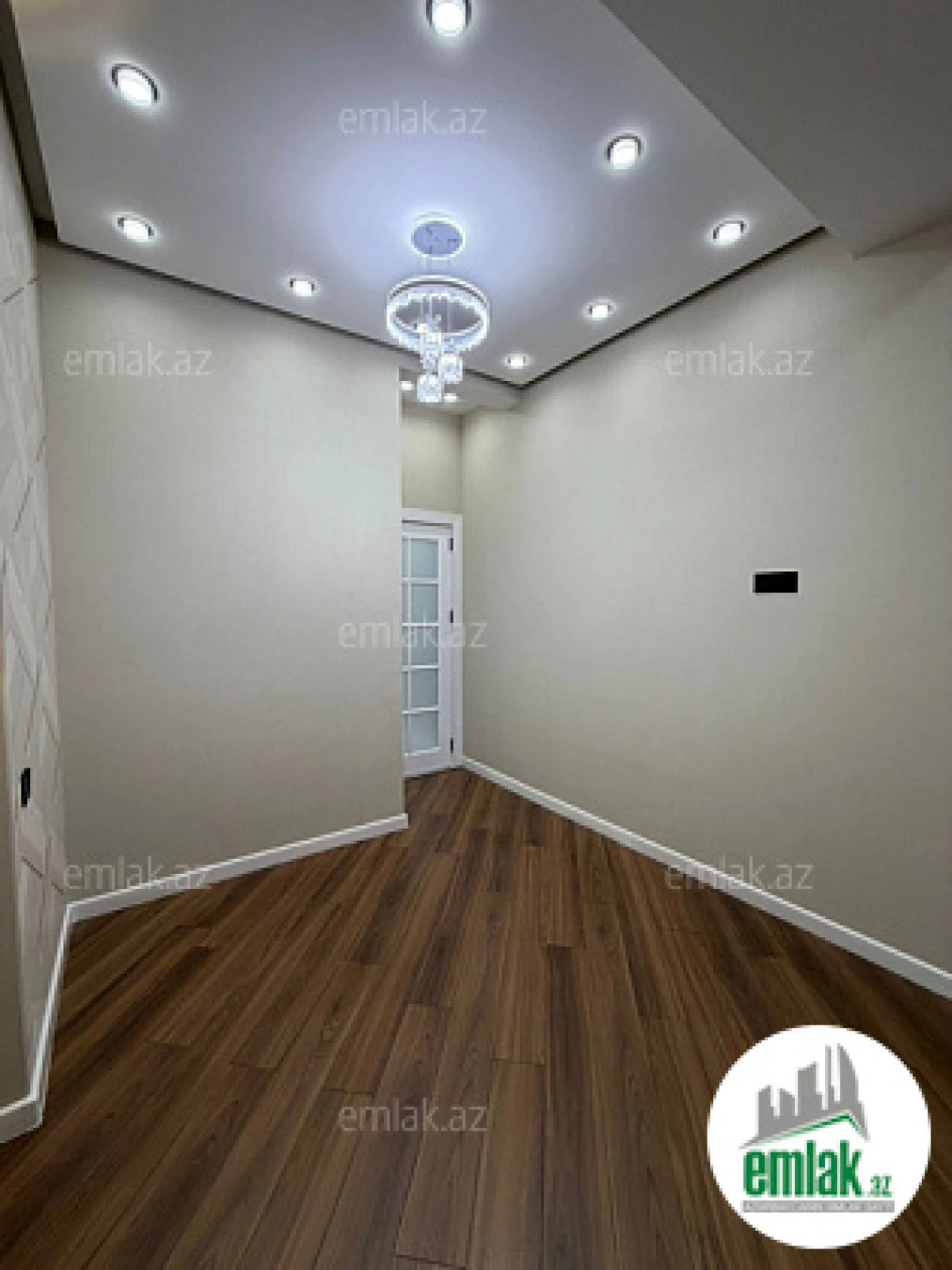 Satılır 2 otaqlı yeni tikili 55 m²