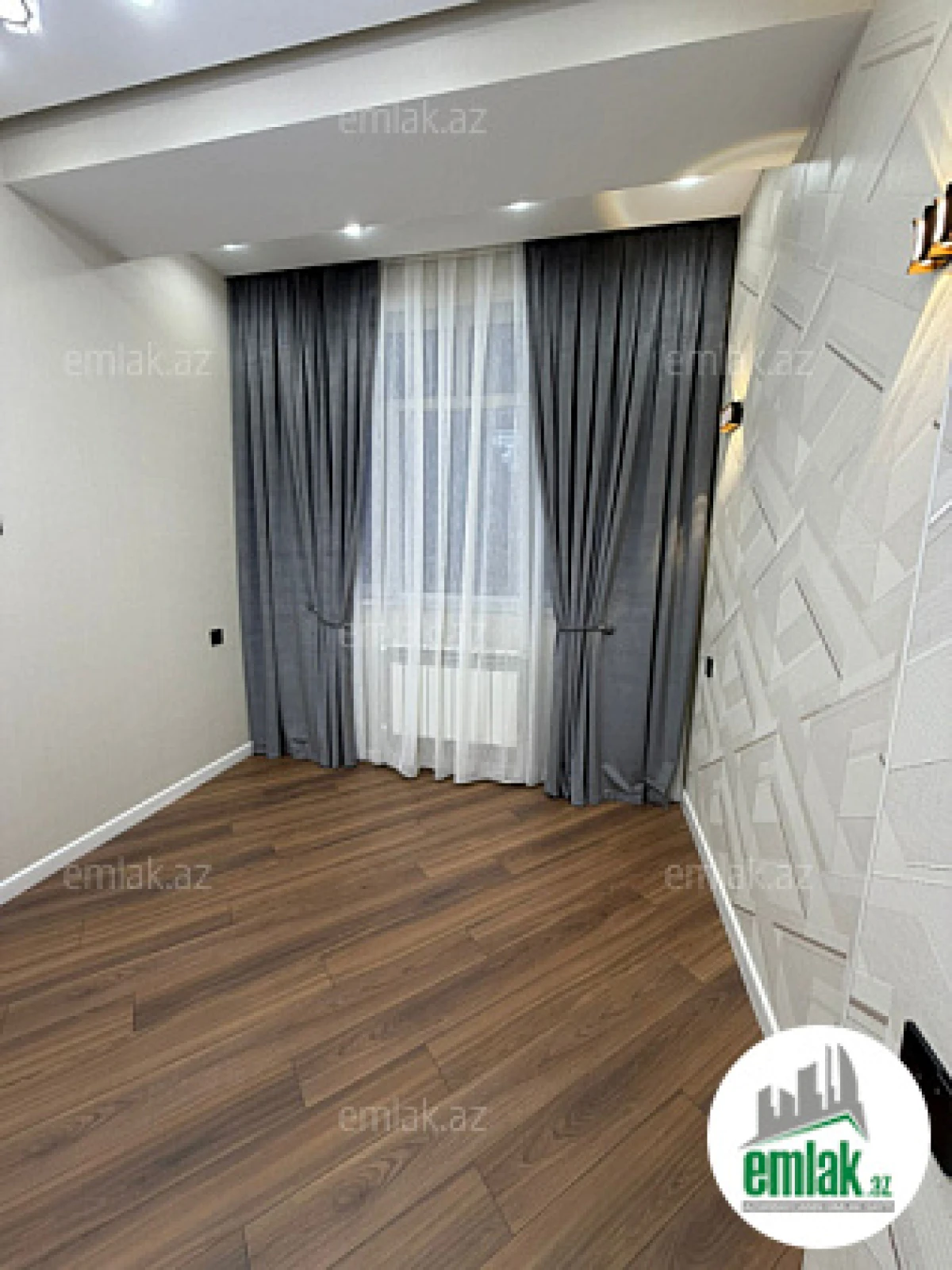 Satılır 2 otaqlı yeni tikili 55 m²