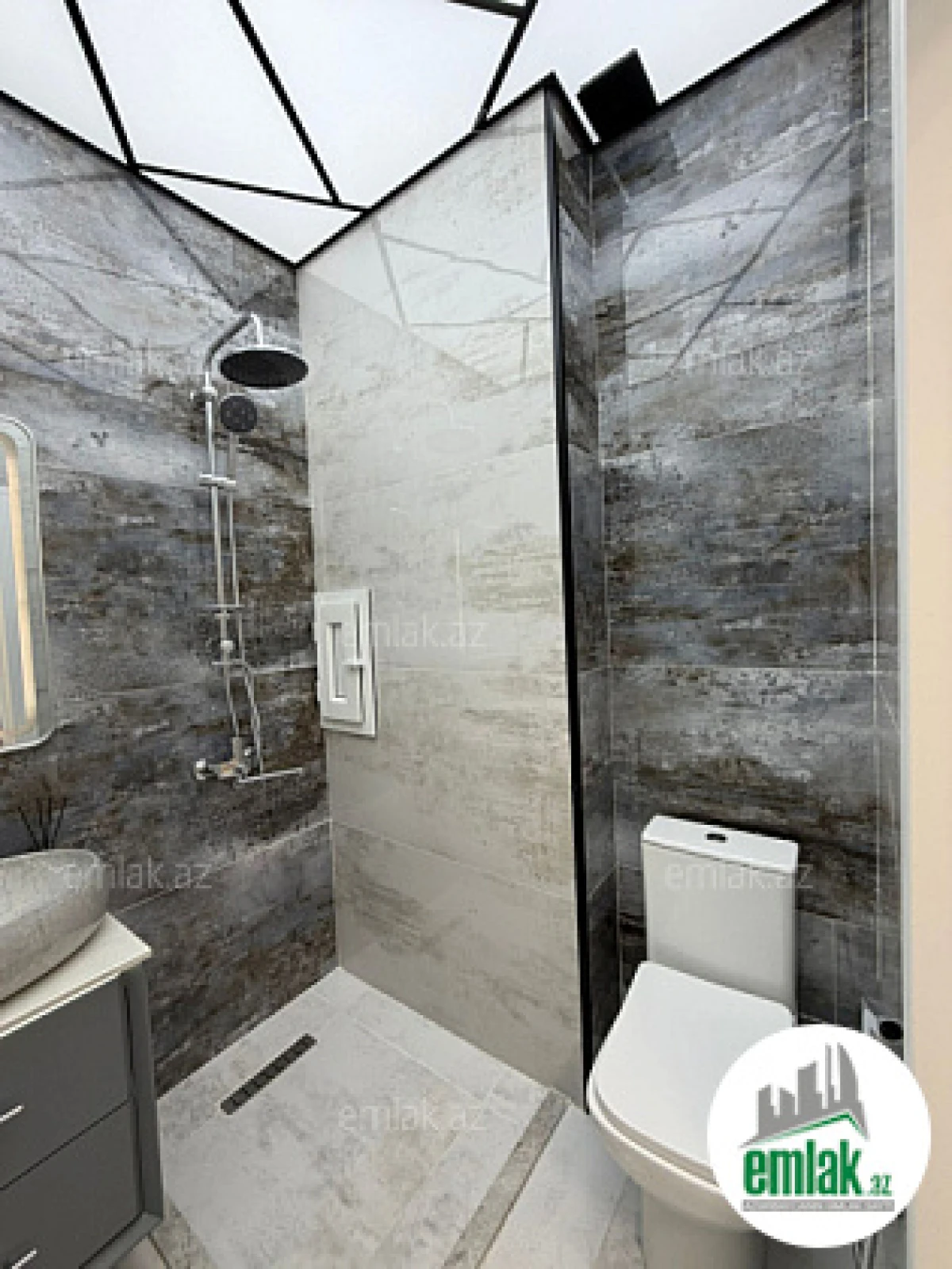 Satılır 2 otaqlı yeni tikili 55 m²