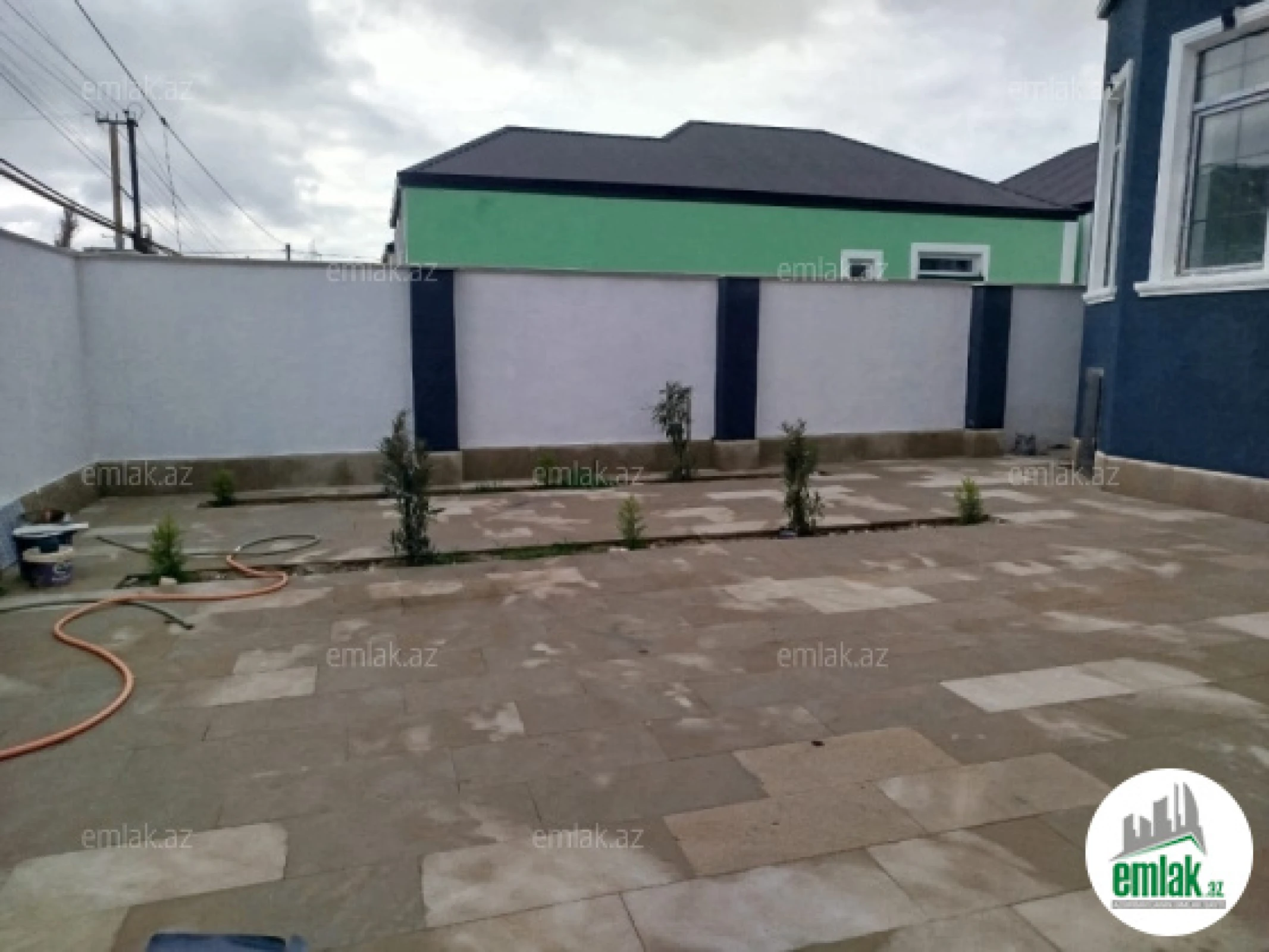 Satılır 5 otaqlı həyət evi 170 m²