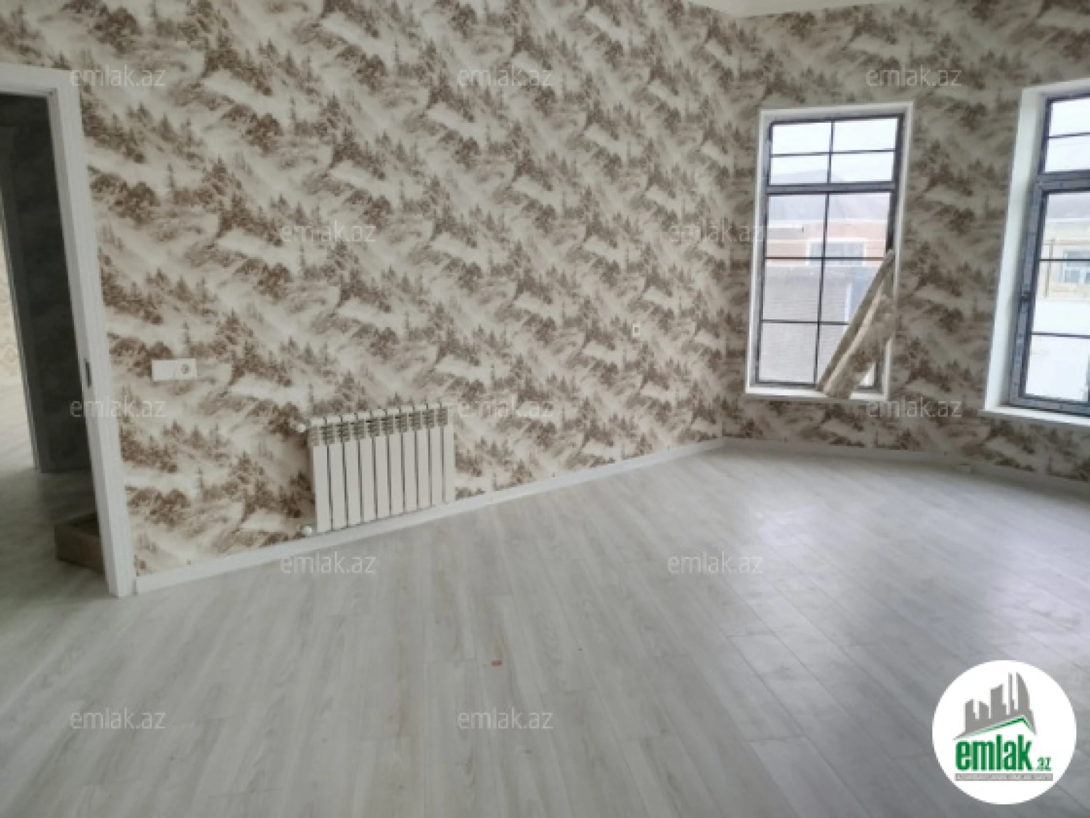 Satılır 5 otaqlı həyət evi 170 m²