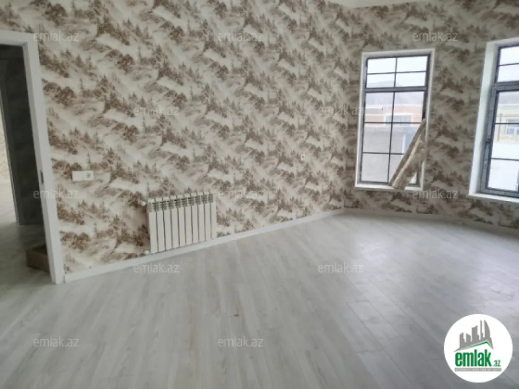 Satılır 5 otaqlı həyət evi 170 m²