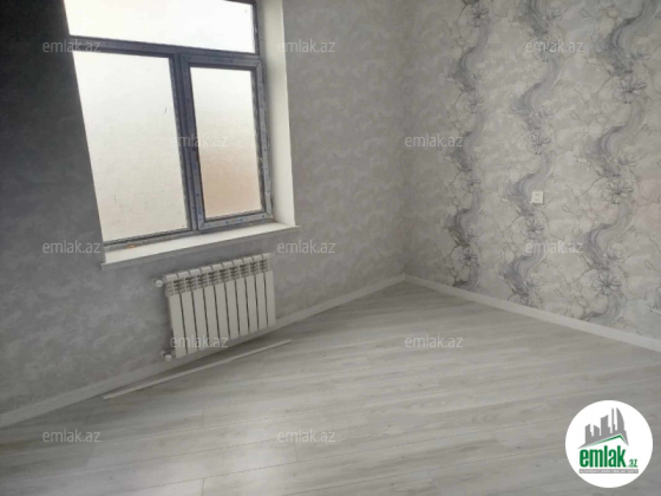 Satılır 5 otaqlı həyət evi 170 m²