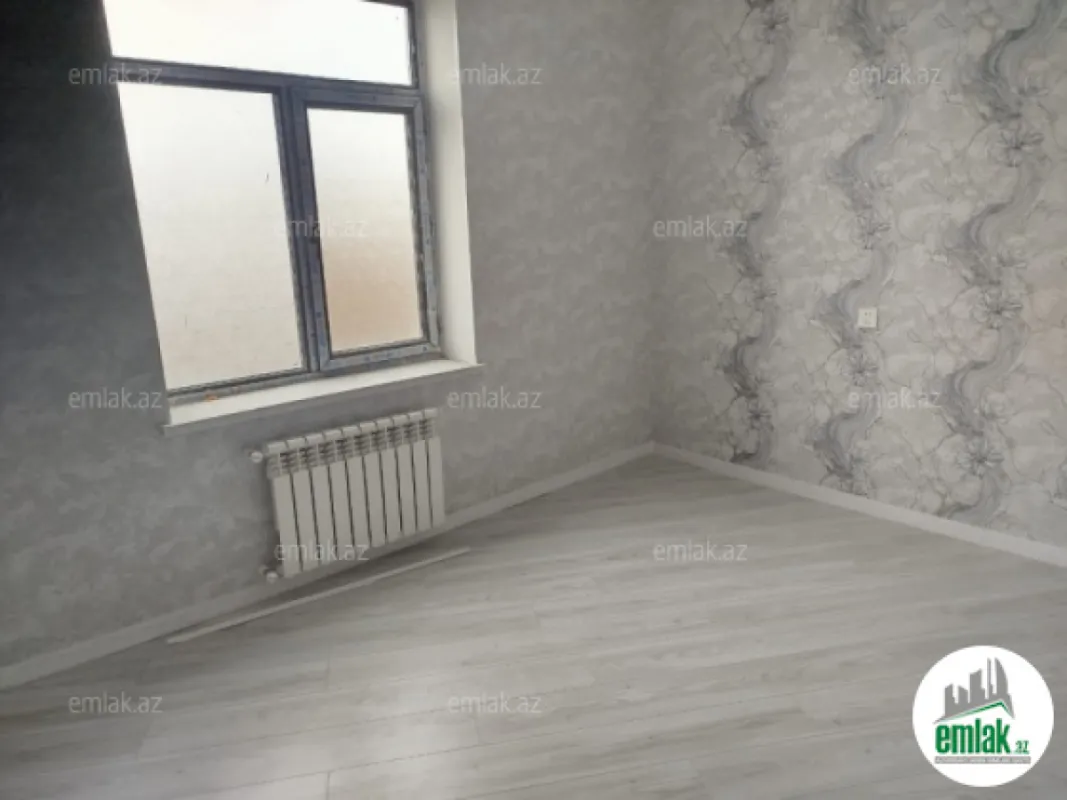 Satılır 5 otaqlı həyət evi 170 m²