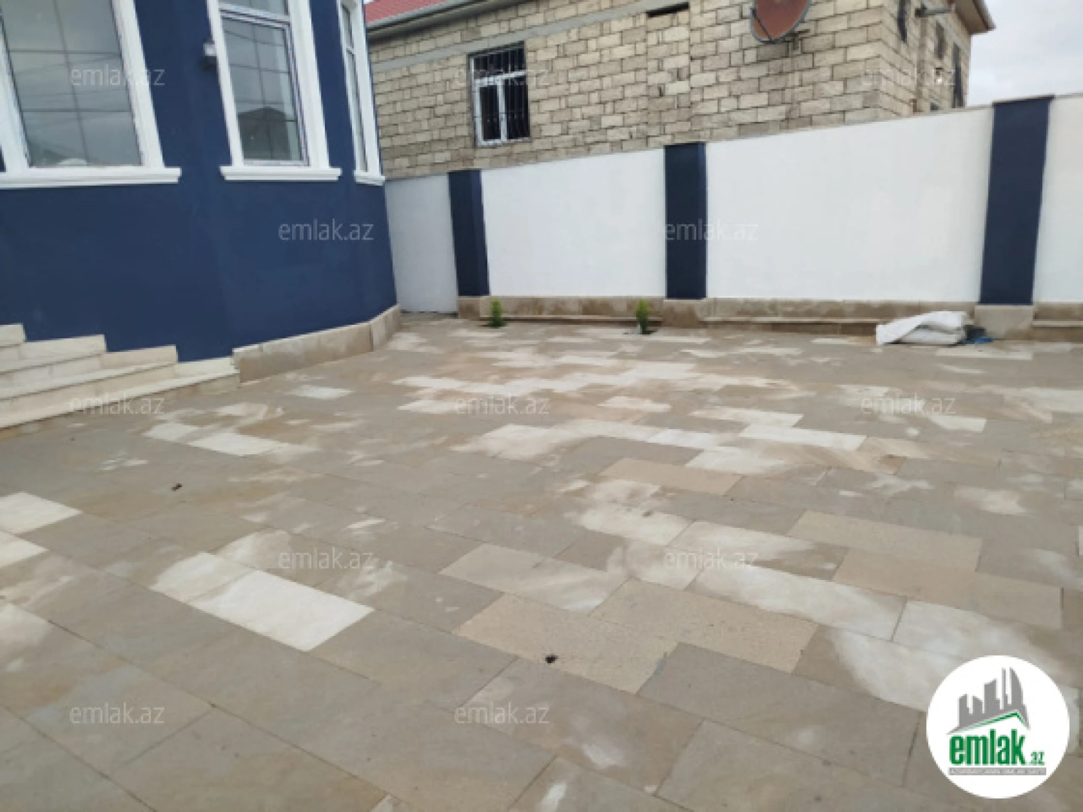 Satılır 5 otaqlı həyət evi 170 m²