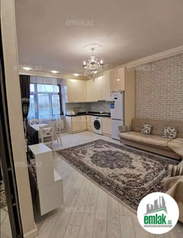 Satılır 1 otaqlı köhnə tikili 60 m²