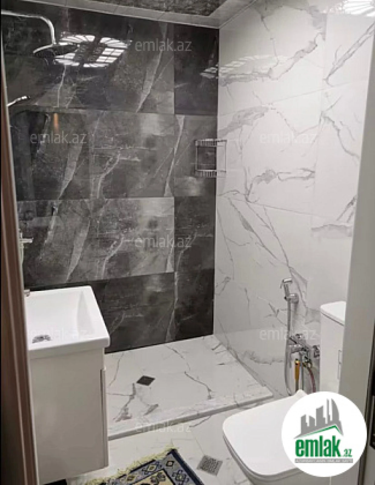 Satılır 1 otaqlı köhnə tikili 60 m²