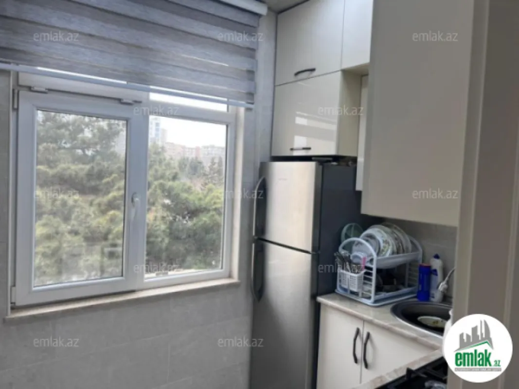Satılır 3 otaqlı köhnə tikili 70 m²