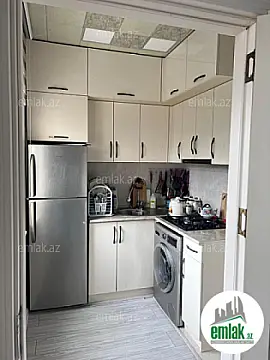 Satılır 3 otaqlı köhnə tikili 70 m²