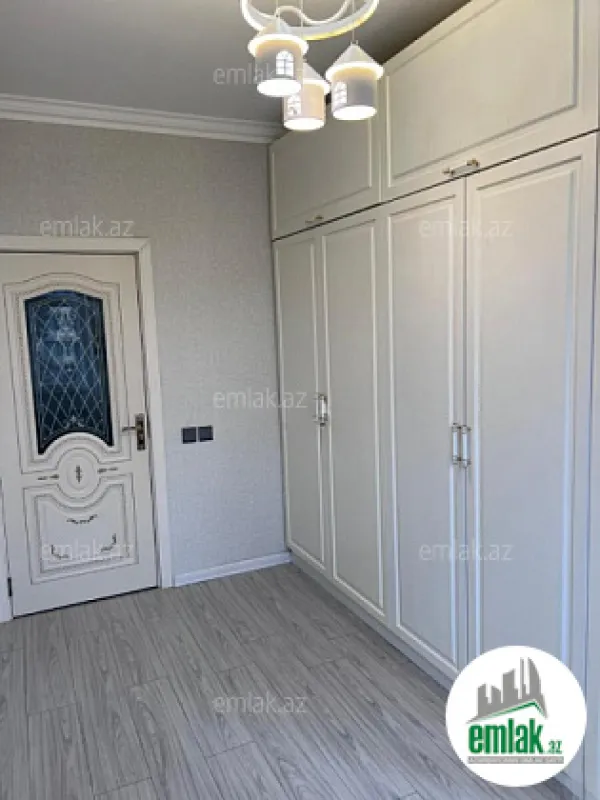 Satılır 3 otaqlı köhnə tikili 70 m²