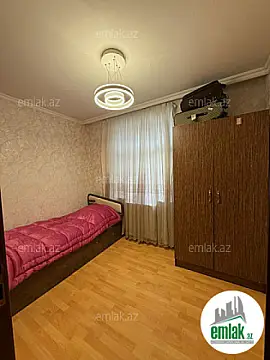 Satılır 3 otaqlı köhnə tikili 55 m²
