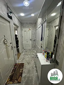 Satılır 3 otaqlı köhnə tikili 60 m²