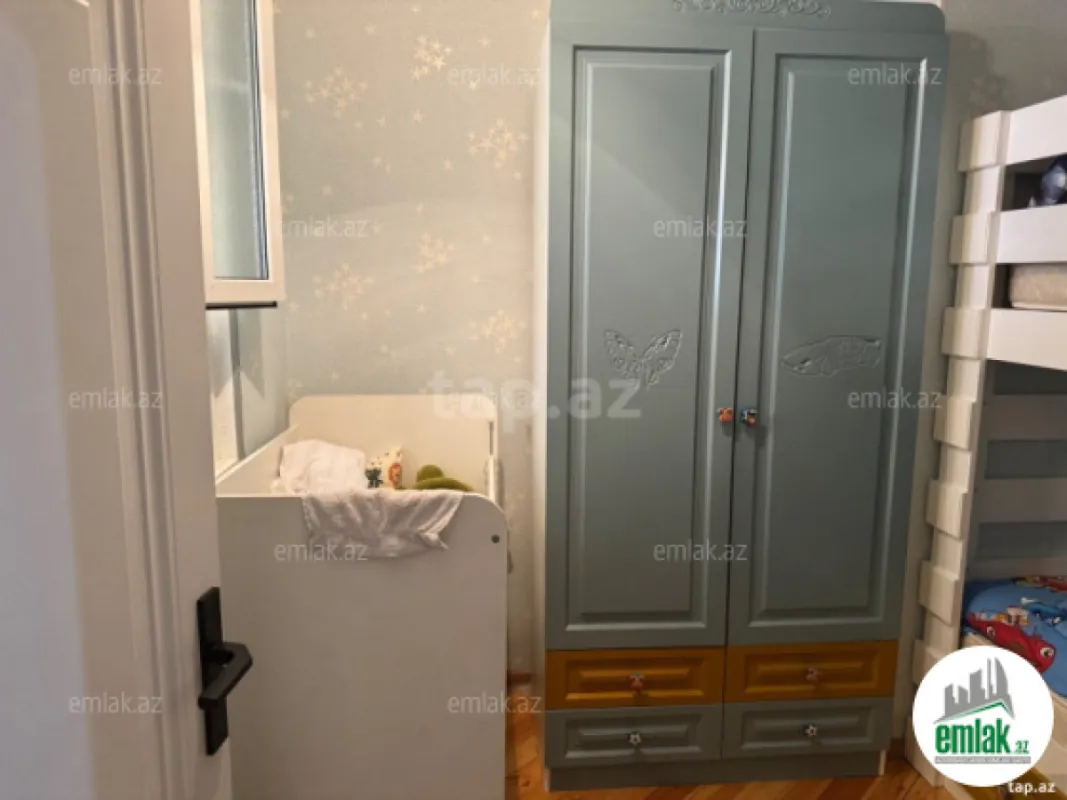 Satılır 3 otaqlı yeni tikili 60 m²