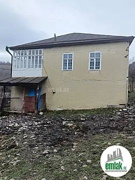 Satılır 5 otaqlı həyət evi 200 m²