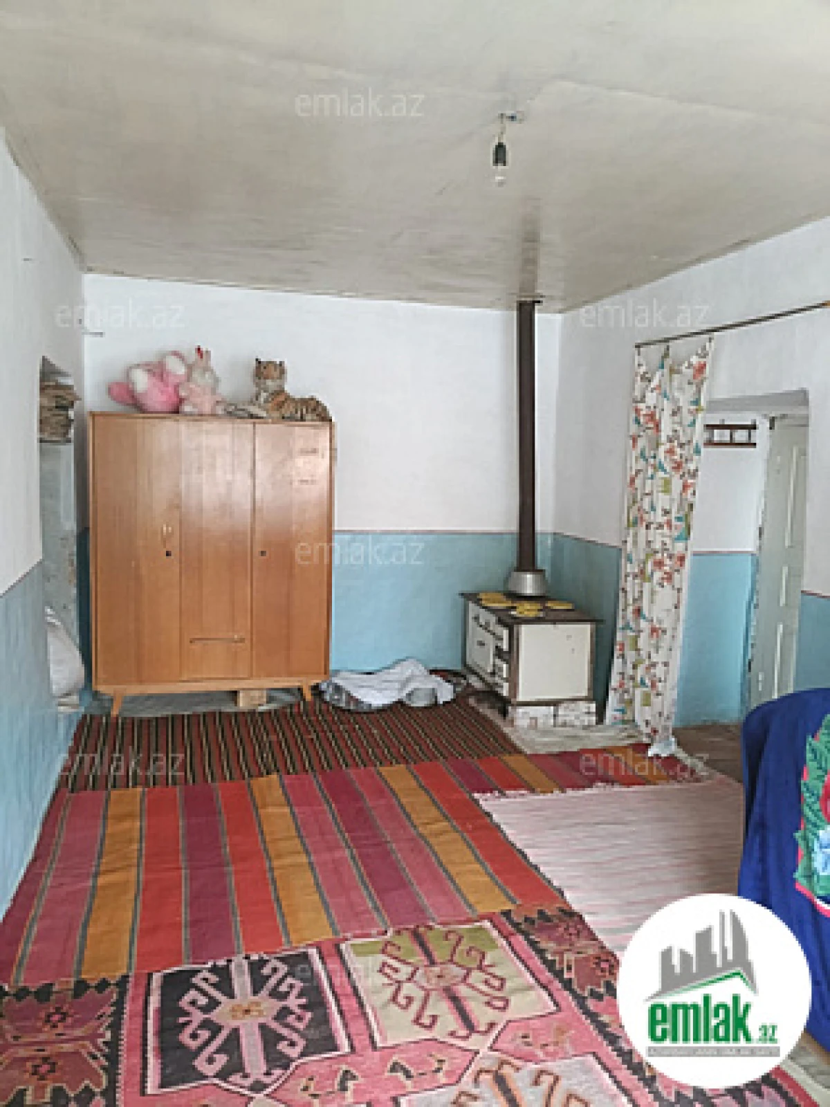 Satılır 5 otaqlı həyət evi 200 m²