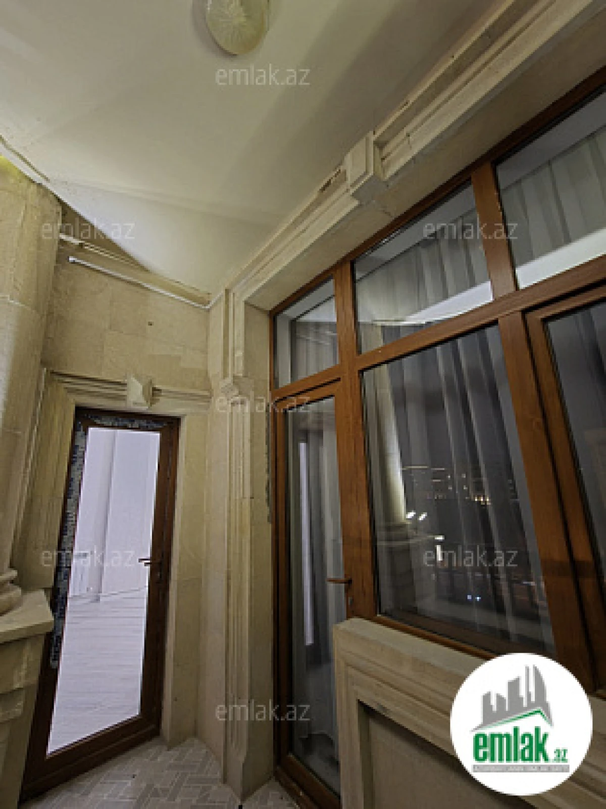 Satılır 2 otaqlı yeni tikili 55 m²