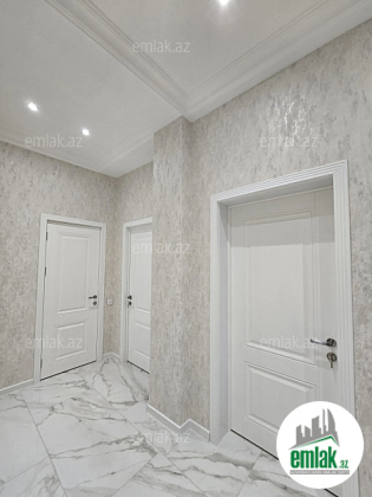 Satılır 2 otaqlı yeni tikili 55 m²