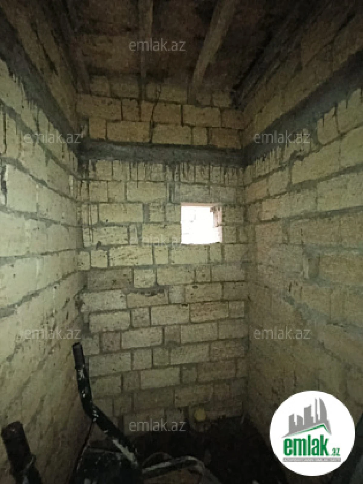 Satılır 3 otaqlı həyət evi 1.5 m²