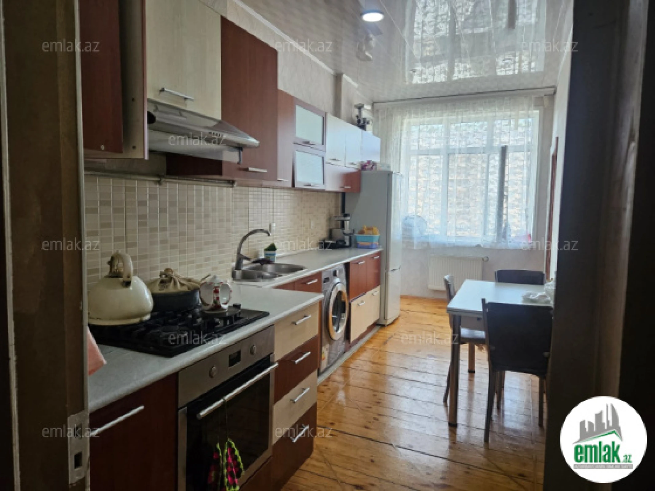 Satılır 3 otaqlı yeni tikili 80 m²