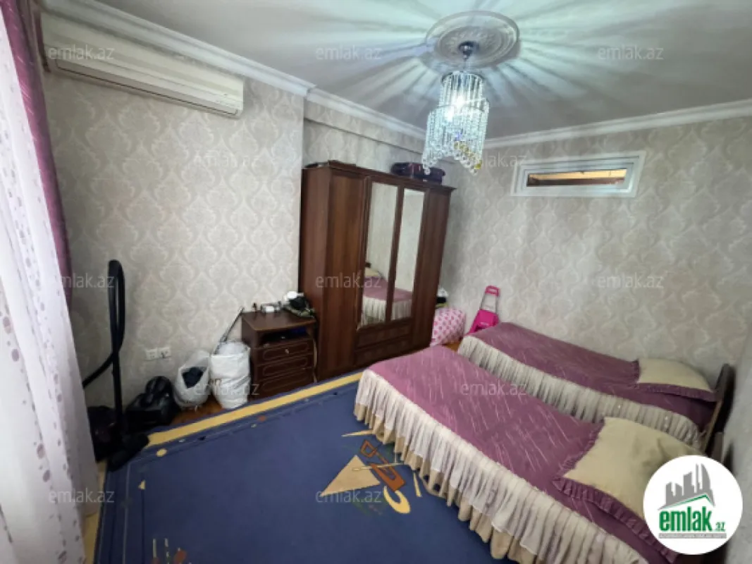 Satılır 3 otaqlı yeni tikili 80 m²