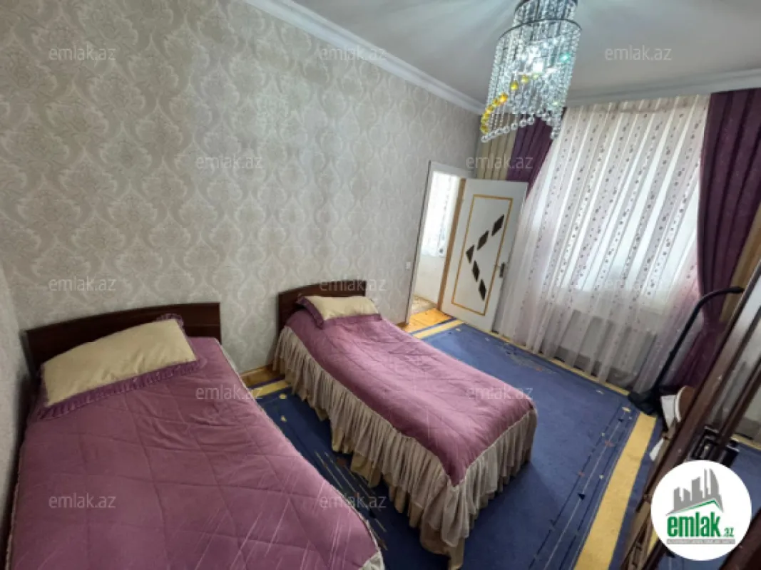 Satılır 3 otaqlı yeni tikili 80 m²