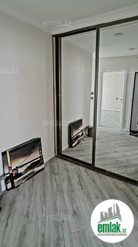Satılır 2 otaqlı köhnə tikili 67 m²