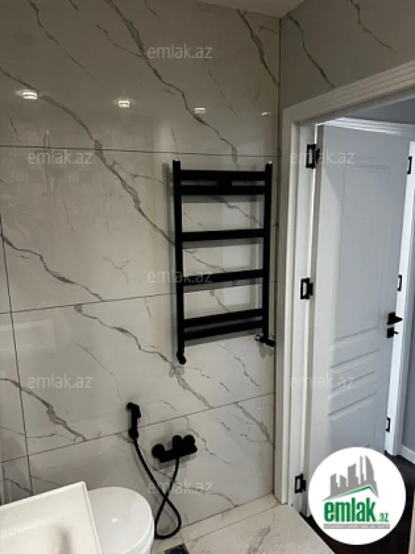 Satılır 2 otaqlı köhnə tikili 46 m²