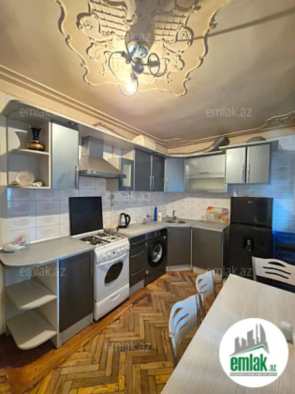 Satılır 3 otaqlı köhnə tikili 65 m²