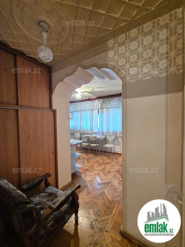 Satılır 3 otaqlı köhnə tikili 65 m²