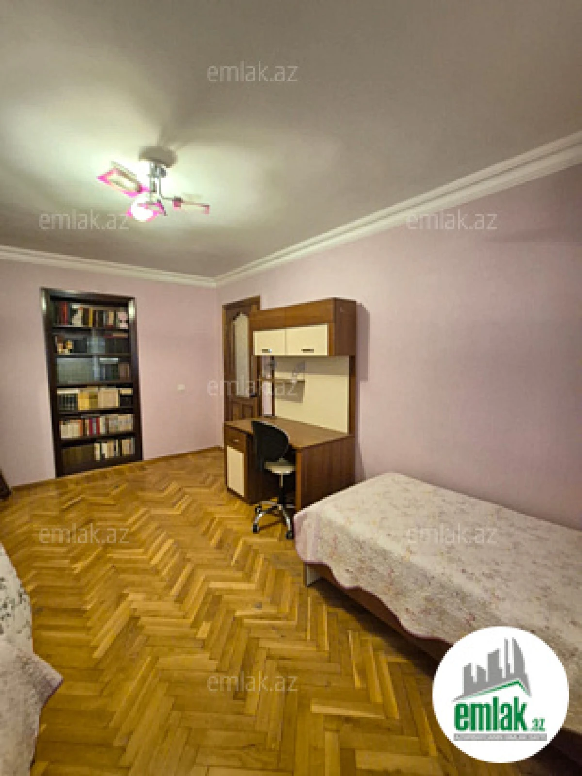 Satılır 3 otaqlı köhnə tikili 65 m²